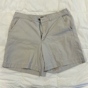 Patagonia Original Lightweight Stand Up Short. 7” inseam, waist 34, light khaki